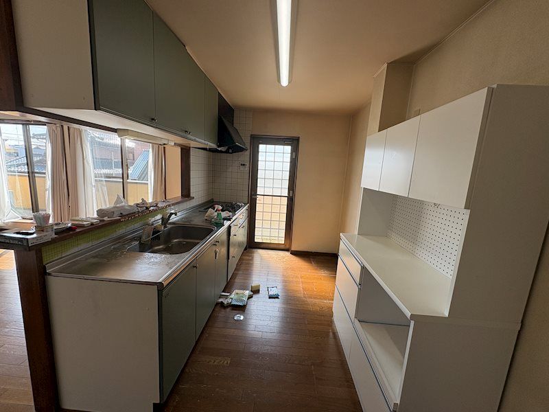 5LDK Steel-Framed House in Suzuka, Mie Prefecture - Thumbnail 2