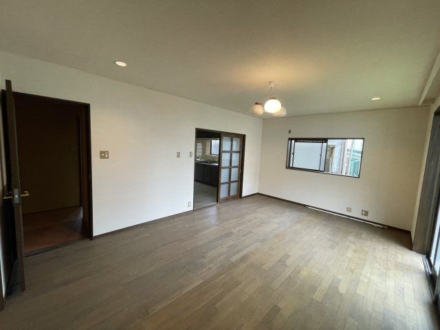 5DK House in Shiroyamadai, Hashimoto, Wakayama - 127 m² - Thumbnail 4