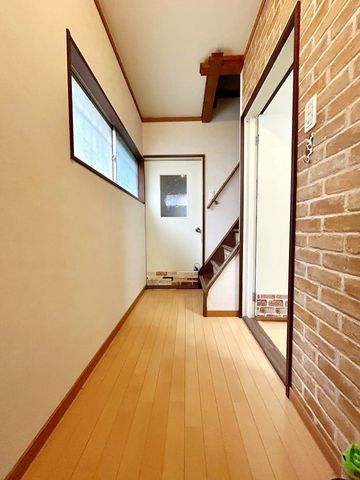 3DK Detached House for Sale in Tsurumi-ku, Osaka - Thumbnail 4