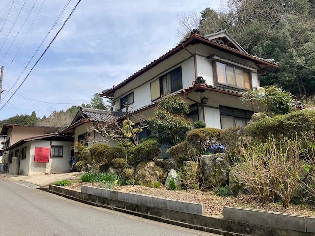 6DK Detached House with Large Garden for Sale in Ayabe, Kyoto - Thumbnail 2