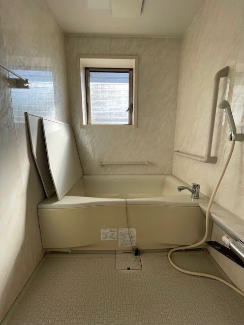 4DK House for Sale Near Himeji Station, Hyogo | Renovated Bath - Thumbnail 2