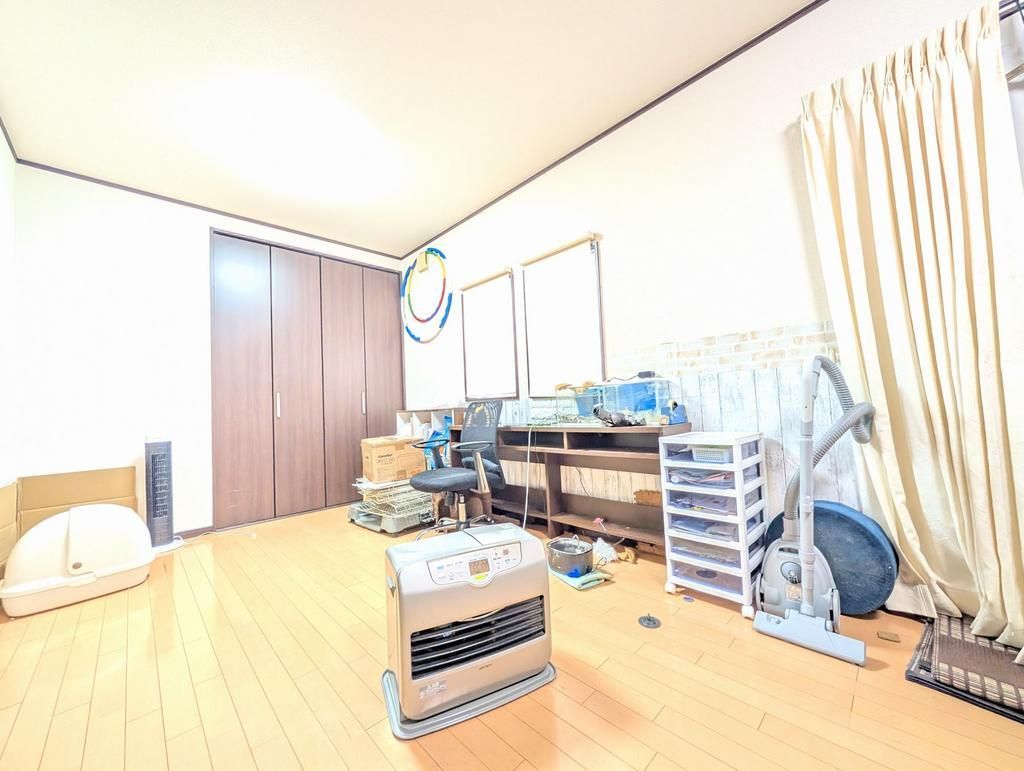 3LDK Detached House for Sale in Chuoaka Town, Osaka - Thumbnail 3