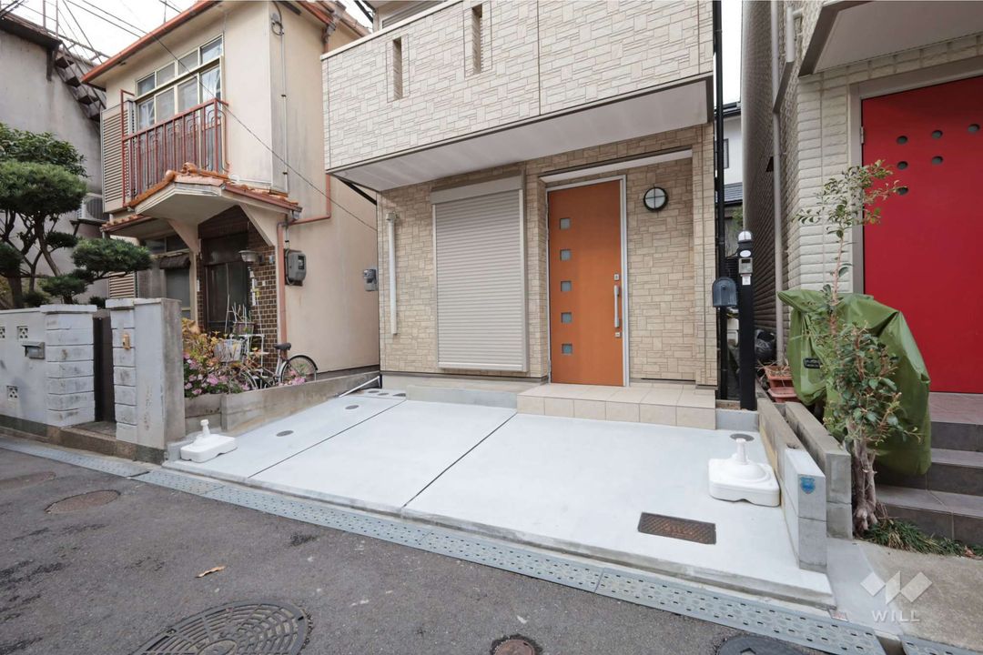 3LDK Detached House for Sale in Nada Ward, Kobe - Thumbnail 2