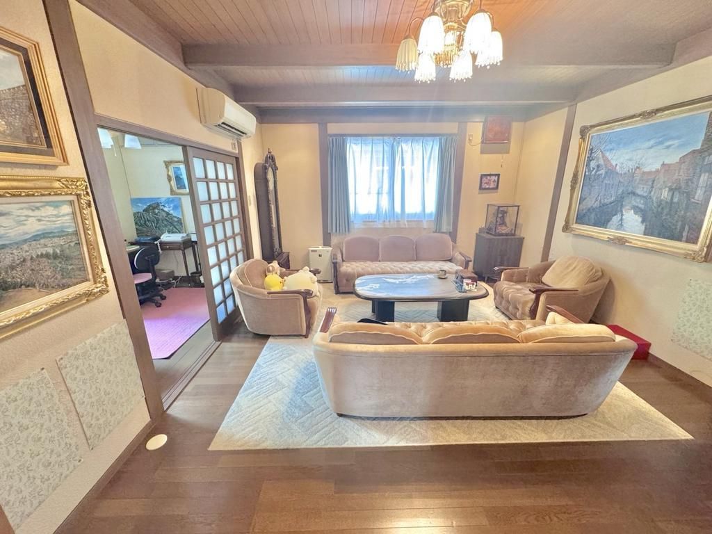 9SLDK House for Sale in Kizugawa City, Kyoto - Thumbnail 4