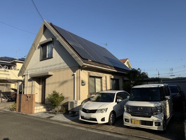 3LDK Detached House for Sale in Wakayama City with Solar Panels - Thumbnail 2