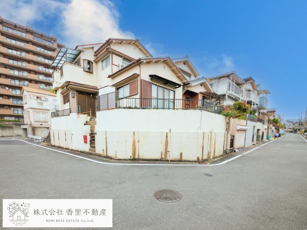 5DK House in Hirakata, Osaka - 96.87 sqm - Thumbnail 3