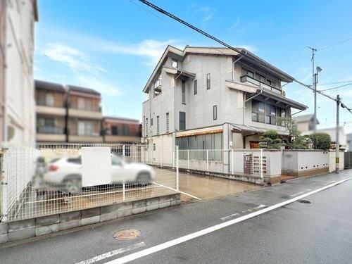 9SLDK House for Sale in Ikuno-ku, Osaka – 305 sqm - Thumbnail 3