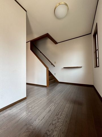 4SLDK House in Shimonoseki, Yamaguchi - 990万円 - Thumbnail 4