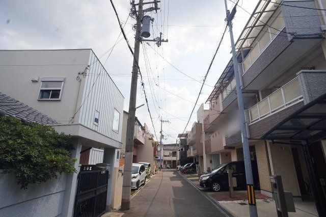 Renovated 4LDK House near Kawahanaen Station, Higashiosaka - Thumbnail 4