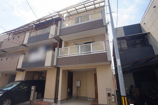 Renovated 4LDK House near Kawahanaen Station, Higashiosaka - Thumbnail 3