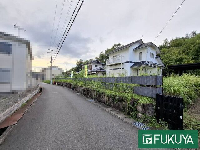 Two-House Property with 1590sqm Land for Sale in Fukuchiyama - Thumbnail 3