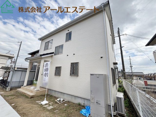 Renovated 4LDK House in Himeji, Hyogo | Near AEON Mall - Thumbnail 3