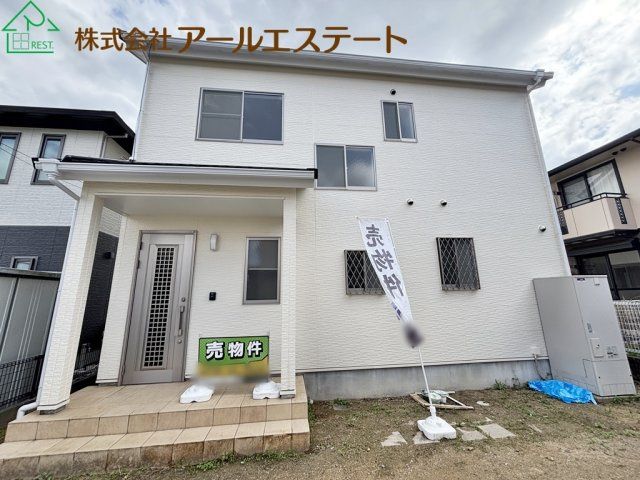 Renovated 4LDK House in Himeji, Hyogo | Near AEON Mall - Thumbnail 2