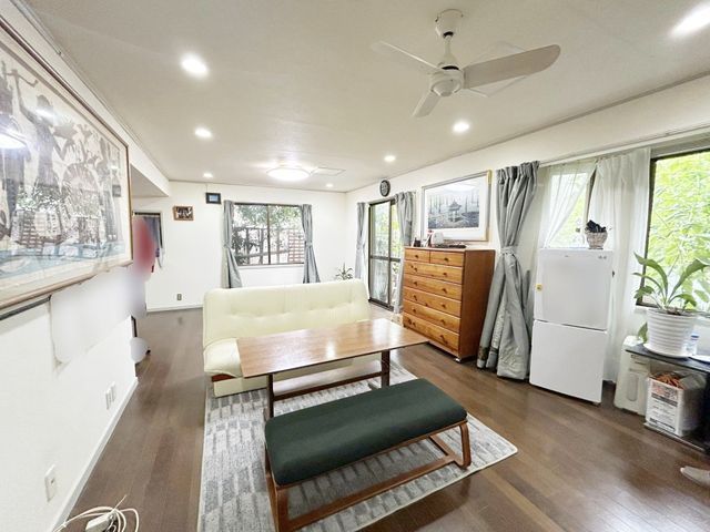 3LDK Detached House for Sale in Higashiosaka, Osaka - Thumbnail 3