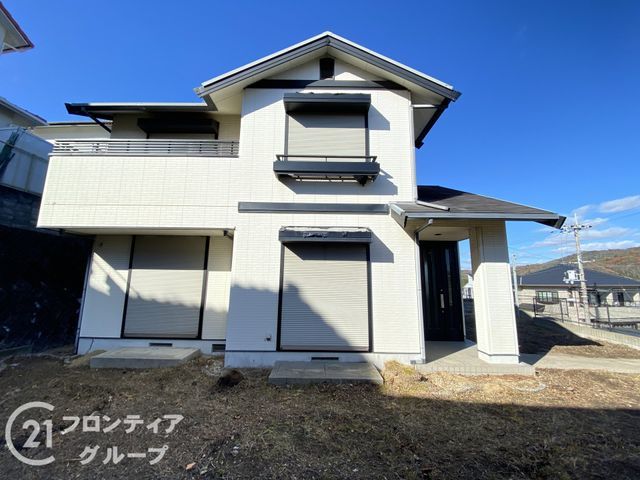 4LDK House for Sale in Kobe Nishi Ward, Hyogo | 109.3㎡ - Thumbnail 3