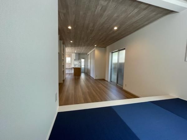 Modern 3LDK House for Sale in Kawachinagano, Osaka - Thumbnail 3