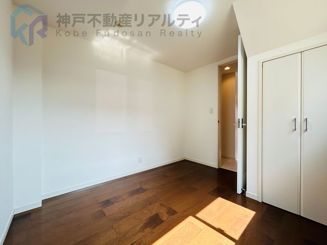 4LDK Detached House for Sale Near Suma Station, Kobe - Thumbnail 4