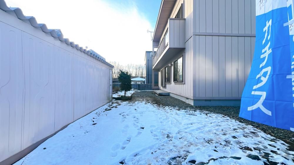 Renovated 4LDK House in Kitahiroshima, Hokkaido - 2399万 Yen - Thumbnail 2