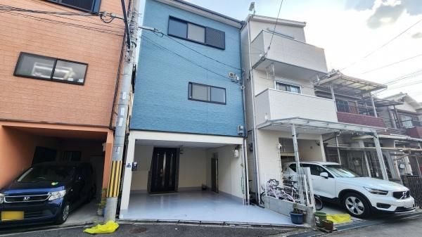 Renovated 4-Bedroom House for Sale in Daito City, Osaka - Thumbnail 2