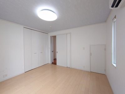 5LDK Sekisui Heim Lightweight Steel House for Sale in Hokuto, Hokkaido - Thumbnail 2