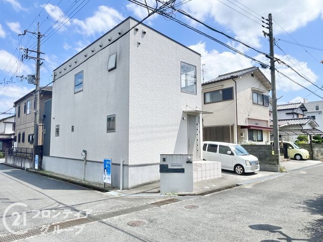 Modern 3LDK House for Sale in Yamato Takada, Nara - Thumbnail 4