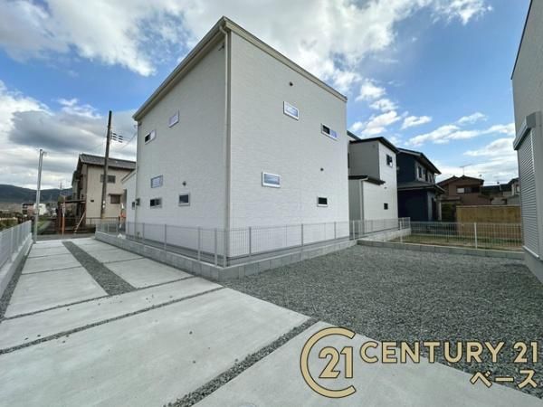 4SLDK Detached House for Sale in Tenri, Nara - 102.67 sqm - Thumbnail 2
