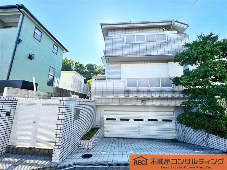Renovated 4SLDK House in Nishinomiya Kurara-en, Hyogo - Thumbnail 2