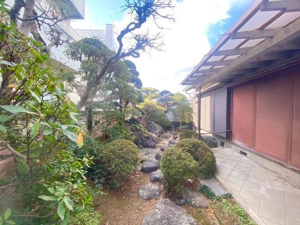 Spacious 7DK House for Sale in Kinokawa, Wakayama - Thumbnail 2