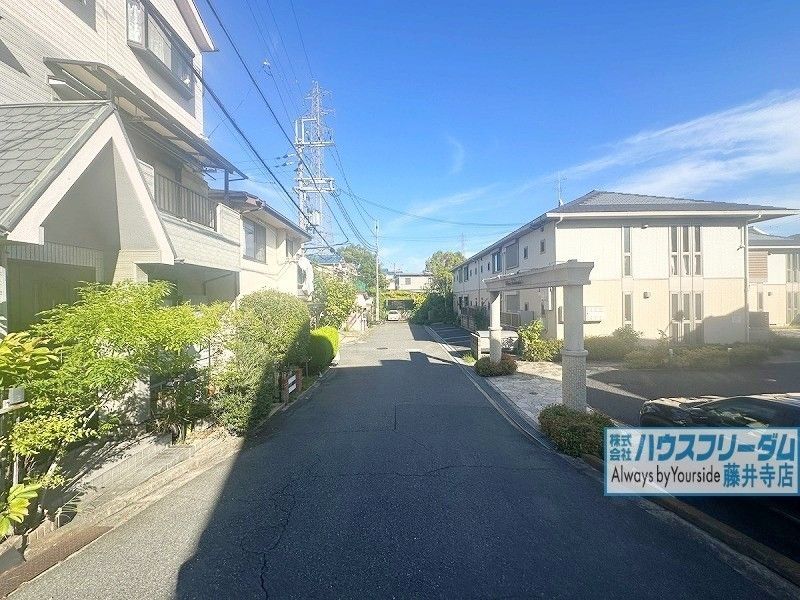 3DK Detached House for Sale near Takawashi Station, Habikino - Thumbnail 2