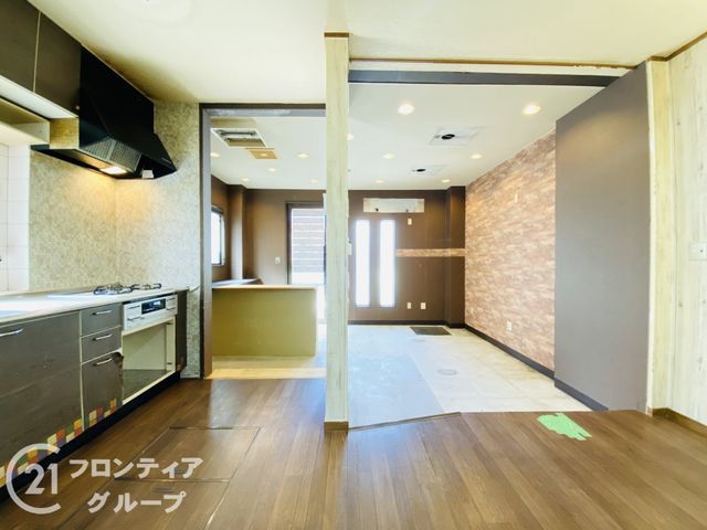 3LDK Steel House for Sale in Higashiyodogawa, Osaka - Thumbnail 4