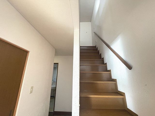 4SLDK Detached House for Sale in Kanan Town, Osaka - Thumbnail 3
