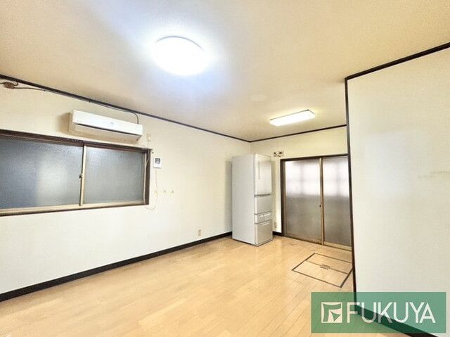 4LDK Wooden House for Sale in Sakai, Osaka - Near Asakayama Station - Thumbnail 3