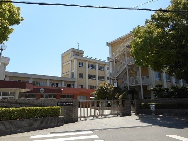 4K House for Sale in Wakayama City, 107.58 sqm - Main Image