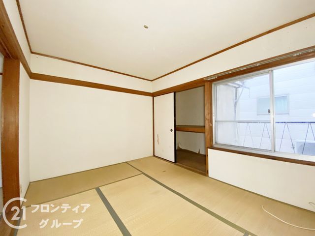 2LDK House for Sale in Fushimi-ku, Kyoto City, 54.43 sqm - Thumbnail 4