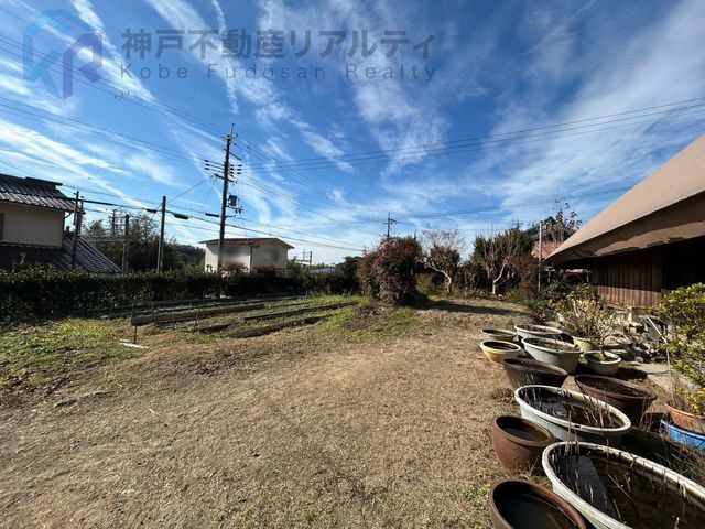 140+ Year Old Kominka with Large Garden Near Kihata Station, Kobe - Thumbnail 4
