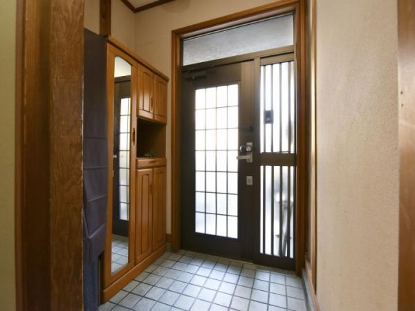 3DK Detached House for Sale in Higashisumiyoshi, Osaka - Thumbnail 2