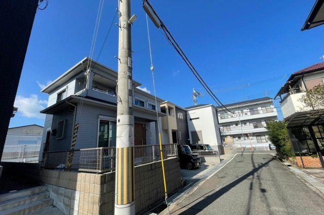 4LDK Modern House for Sale in Sennan, Osaka - Near Tarui Station - Thumbnail 2