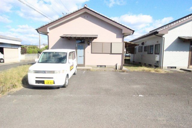 3LDK Rental House in Mimata, Miyazaki - 57.95 sqm - Thumbnail 2