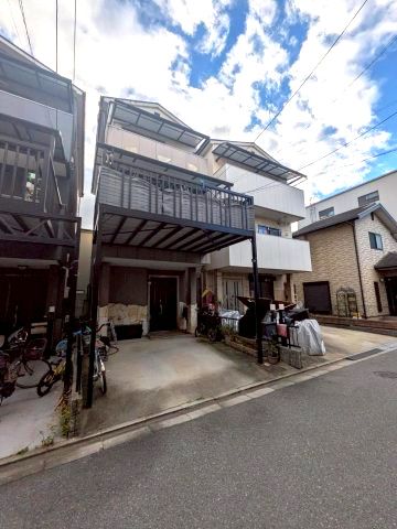 3LDK Detached House in Taisho-ku, Osaka - 88 sqm, 2004 Build - Thumbnail 2
