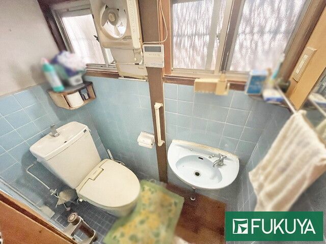 3K Terrace House for Sale near Mukogawa Station, Amagasaki - Thumbnail 2