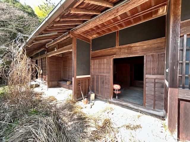 5SLDK Wooden House for Sale in Nara City, Nara - Thumbnail 2