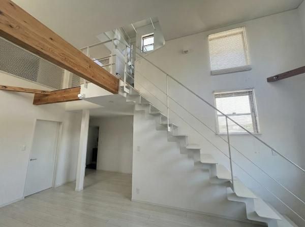 4LDK Detached House for Sale in Tsutsujigaoka, Kobe - Thumbnail 2