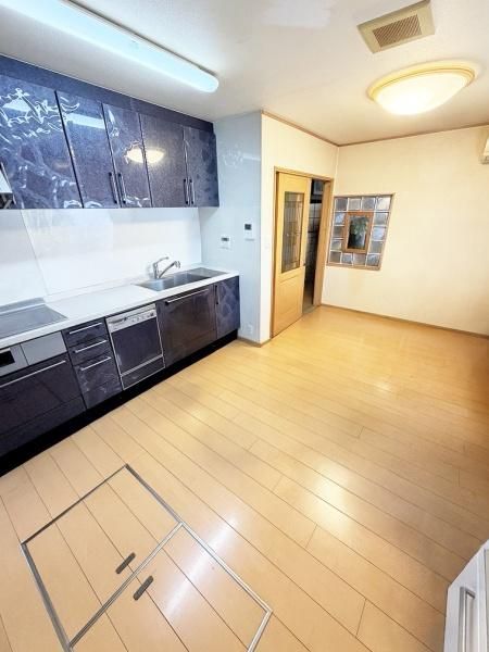 7SDK Japanese House with Garden in Izumisano, Osaka - Thumbnail 3