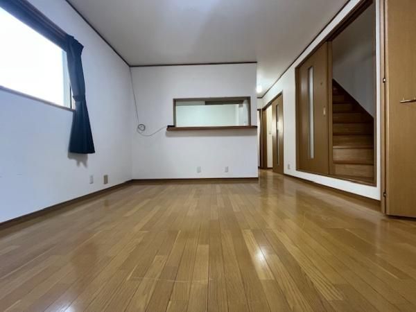 3LDK Detached House for Sale in Kadoma City, Osaka - Thumbnail 3