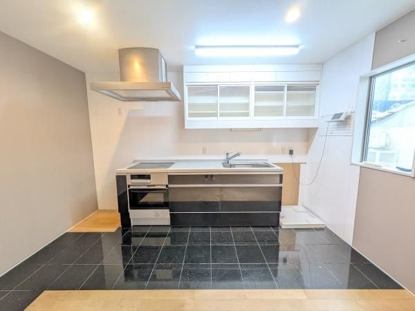 5SLDK House for Sale Near Omiya Station, Nakagyo-ku, Kyoto - Thumbnail 3