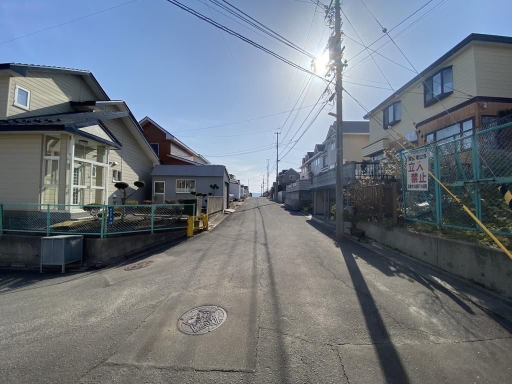 4LDK Detached House for Sale in Hakodate Higashiyama - Thumbnail 3