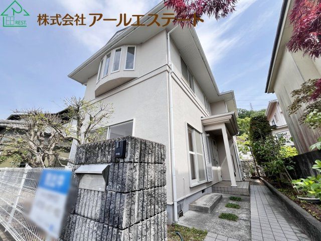 4LDK Detached House for Sale in Himeji, Hyogo - 133 sqm - Thumbnail 2