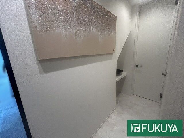 Modern 4LDK House for Sale in Kobe's Suma Ward, Hyogo - Thumbnail 2