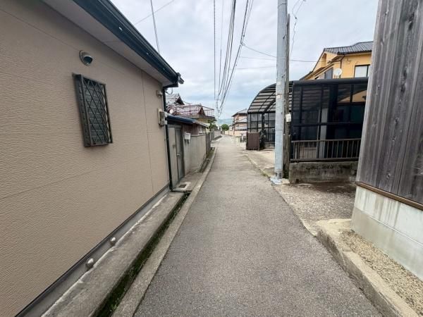 4LDK Detached House for Sale in Wakayama City - Thumbnail 3