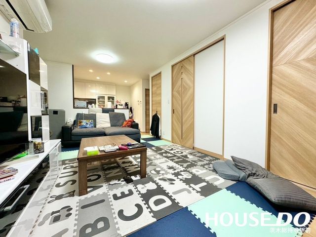 4LDK Modern House for Sale in Ibaraki, Osaka - Near Sojiji Station - Thumbnail 3